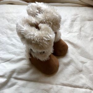 Michael Kors Baby Fur Boots